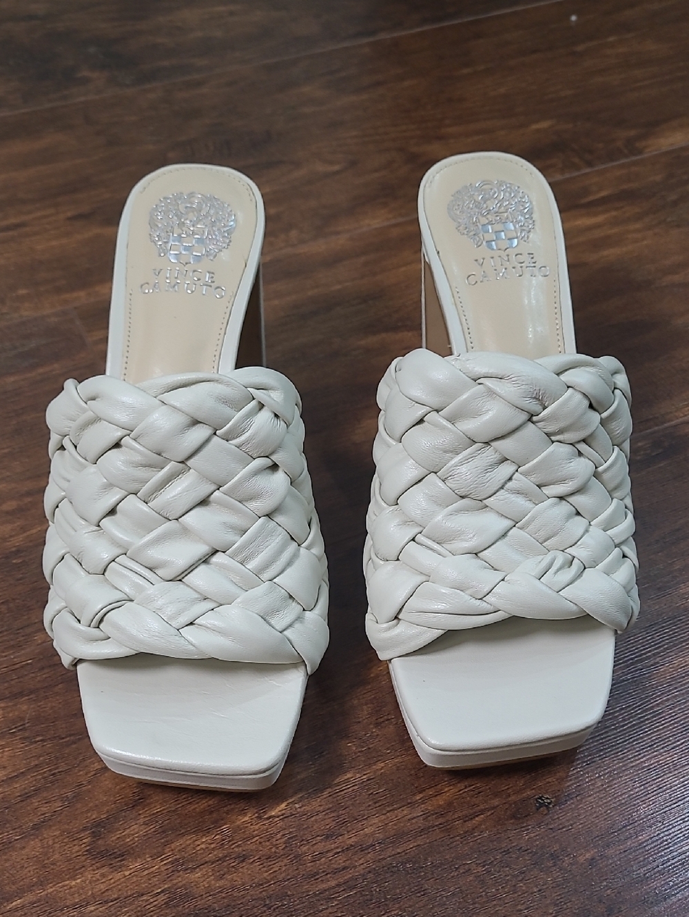 Vince Camuto Cream Braided Leather Slide Hill  Mules Size  8 Or 38.5